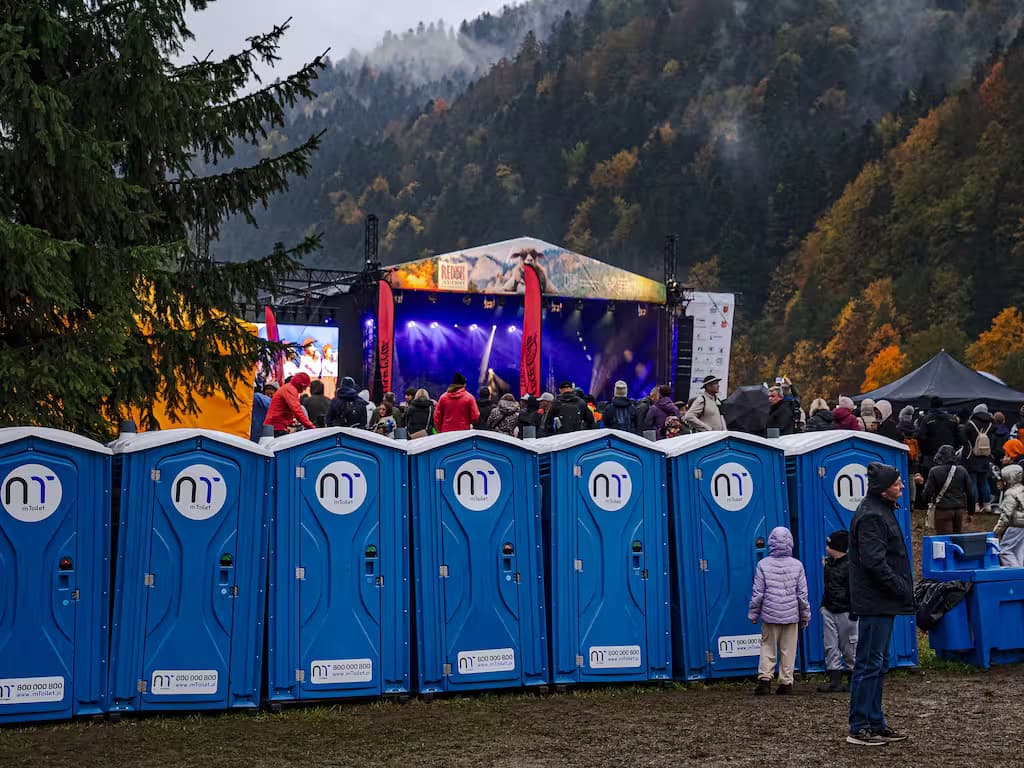 Teisaldatavad tualetid välifestivalil